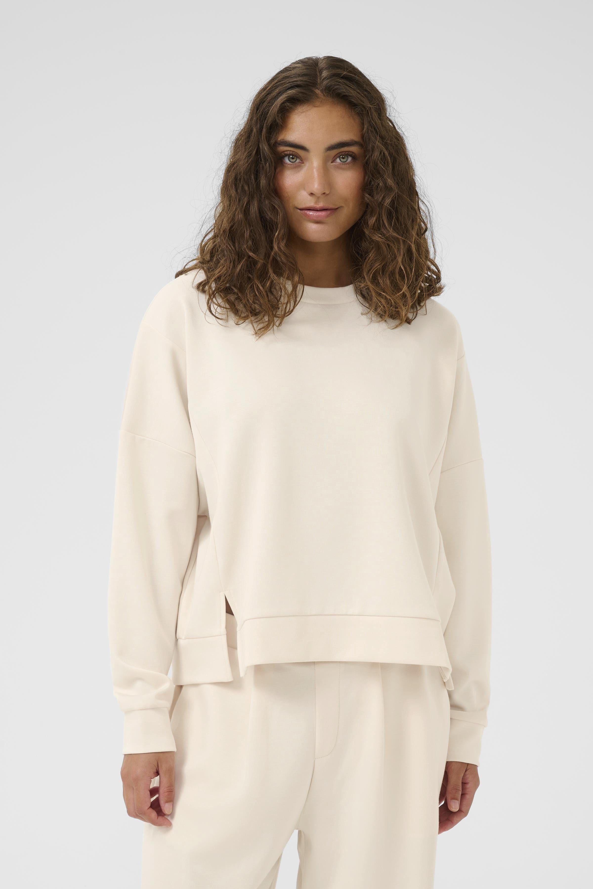 Alyson Chabrina Sweatshirt