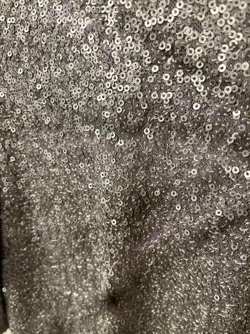 Vacker paljettklänning