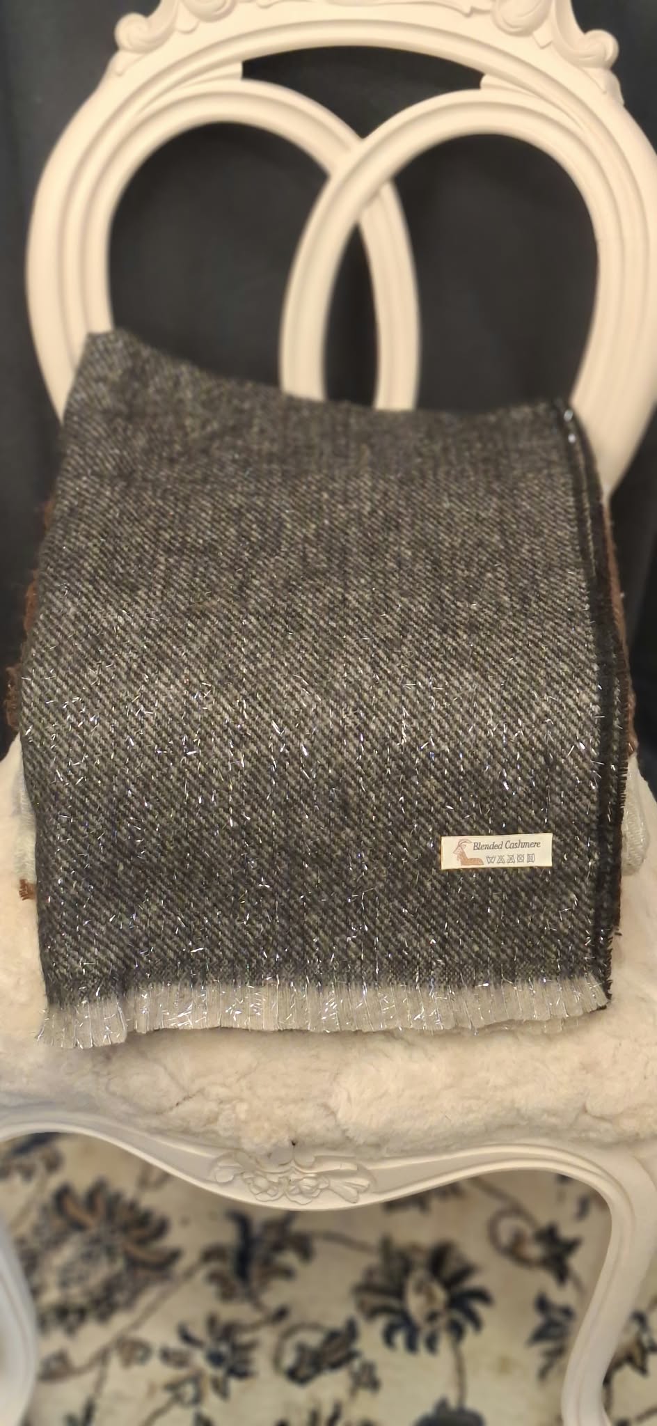 Glittrig halsduk med blandad Cashmere - finns i flera färger
